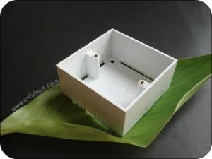 PVC spínací box s pevným výstupem BS4662